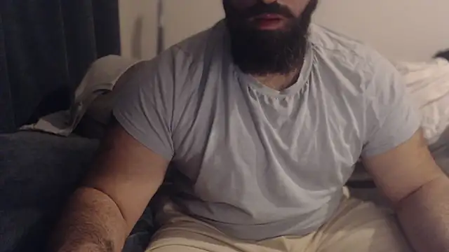 hugemachohandsome webcam