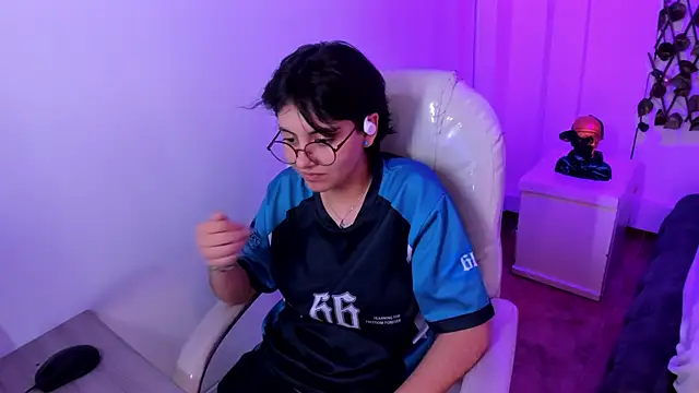 nathaly_ds - Nathaly_ds's free webcam - UK Sex Cams