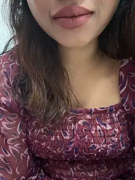 riya_sharma11 webcam