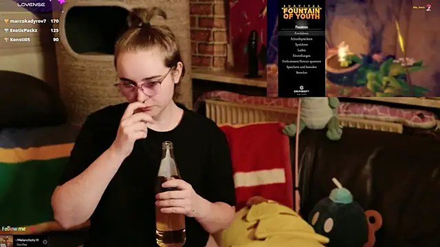 GamerGirl_Eve webcam