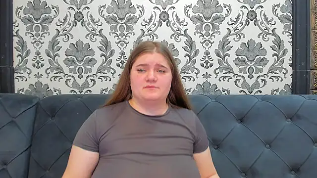 LissaBigTitts webcam