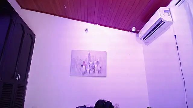 hubena_tg - Hubena_tg's free webcam