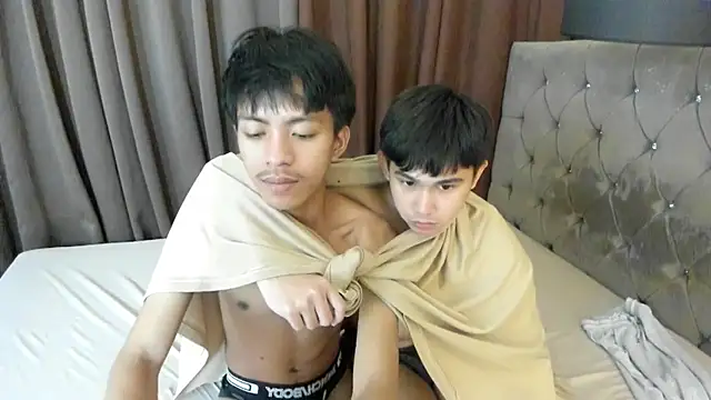 davincihugecock webcam