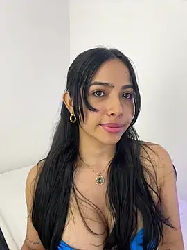 Webcam Model (_Emily_Thompson_)  is live.Free join now!