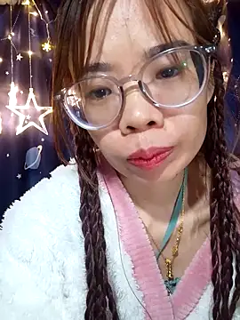 __Mai-love19__ webcam