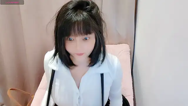 美女Mia-zhan在线直播