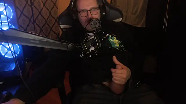 chicostick413 webcam