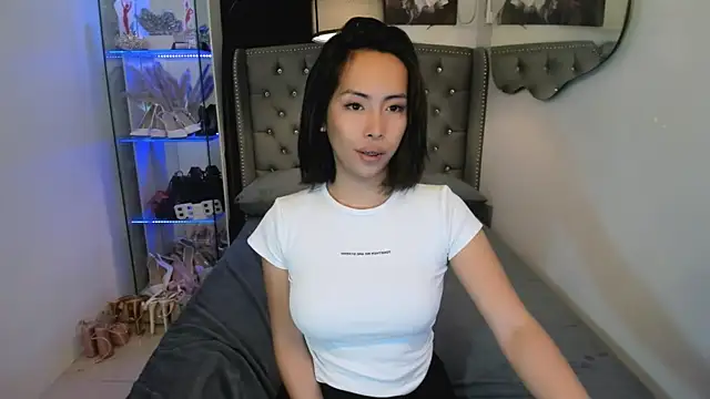 reighnempress webcam