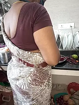 Tamil-hotwife webcam