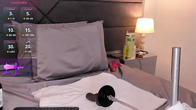 franceska_milf - Franceska_milf's free webcam - UK Sex Cams