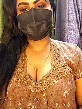 Webcam Model (Honey-flowerr)  is live.Free join now!