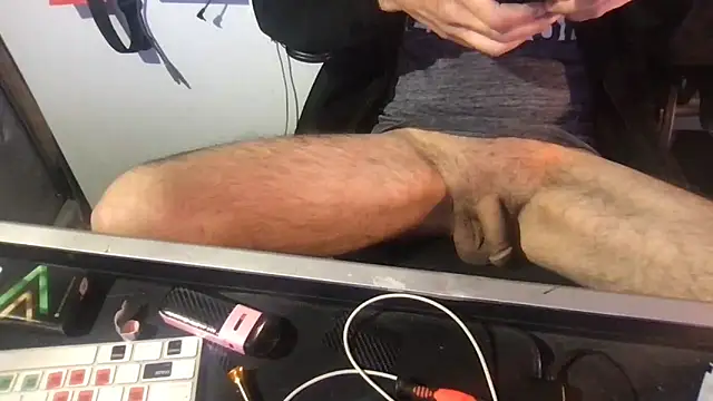 SinlessFreedom7 webcam