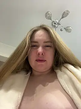 DeniMilkyyyyy webcam