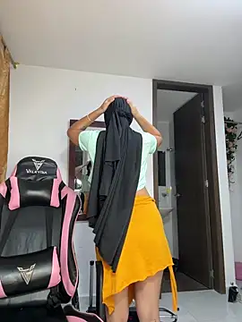 sweetmuslim01 webcam