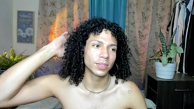 Angel_White25 webcam