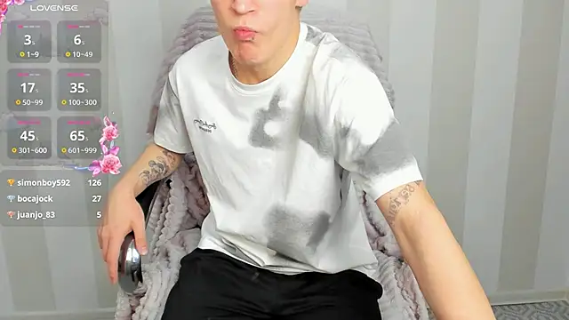 Derek_Banville webcam