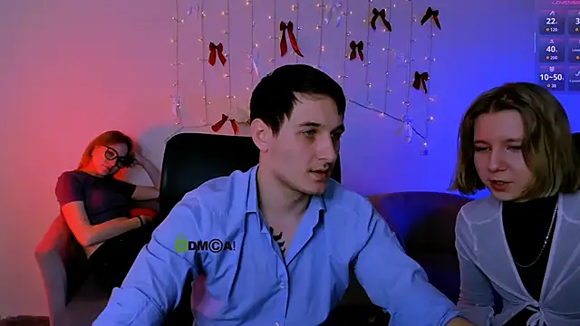 gloria_bubble webcam