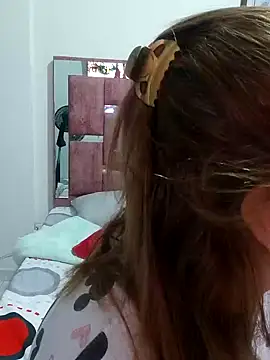 amberknighte - Amberknighte's free webcam