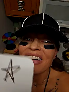 Erotic_and_Exotic webcam