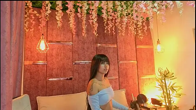 auroralanee_ - AuroraLanee_'s free webcam - UK Sex Cams