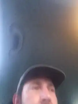 UncutHammer69 webcam