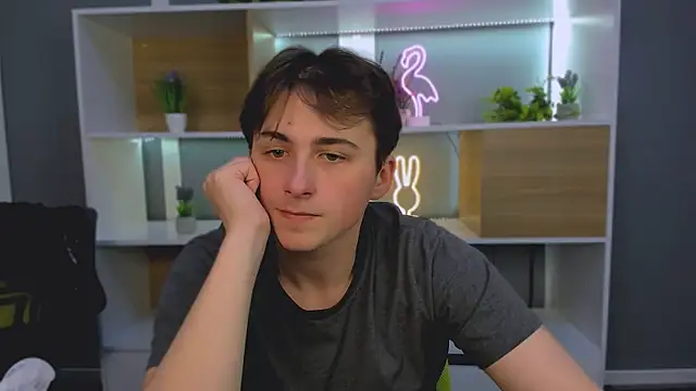 azen_rush - Azen_rush's free webcam - UK Sex Cams