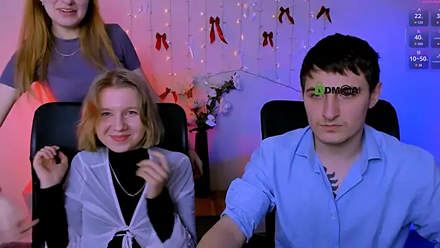 gloria_bubble webcam