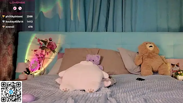 Aurora_Bennet webcam