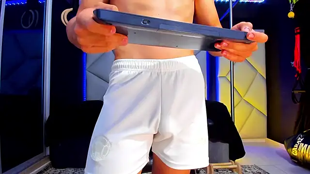 Aydenmiller96 webcam