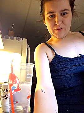 Ashlovescannabis webcam