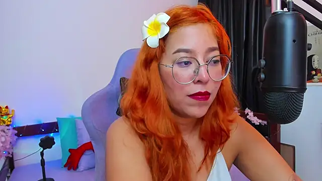 _Moon_Johnson webcam