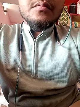 RaiStarrrr0-9 webcam