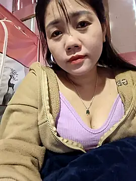 Ngocmai_lazdy webcam