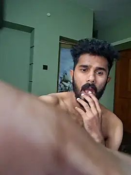 MALLUboy-04 webcam