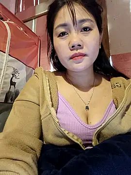 Ngocmai_lazdy webcam