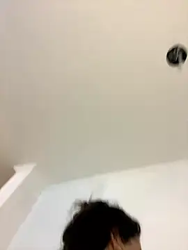 Chuchiybombon webcam