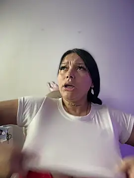 Webcam Model (Miia__Taylor)  is live.Free join now!