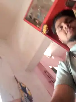 RaiStarrrr0-9 webcam