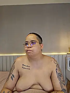 naughtylesbians_... Live Webcam on Stripchat