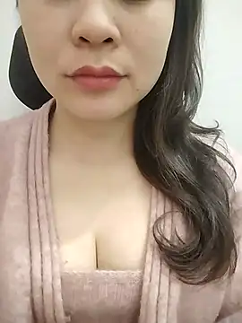 Webcam Model (Cogai-nhutnhat)  is live.Free join now!