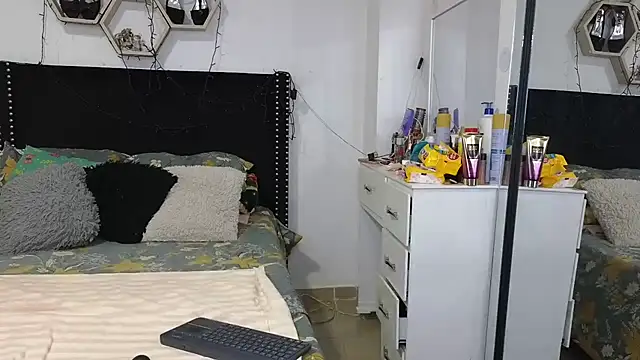 charlotte_077 webcam