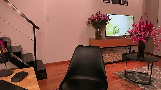 mira_lite (T teen) - Cumshow in private