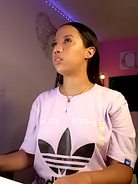 sallywhitee (F young) - A delicious and strong squirt!