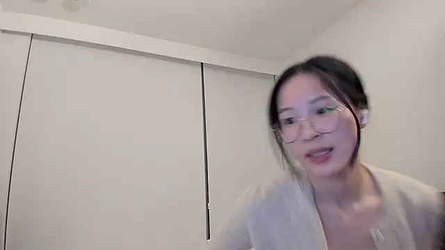 secretgirlfriendxo (F young) - doggy flash pussy