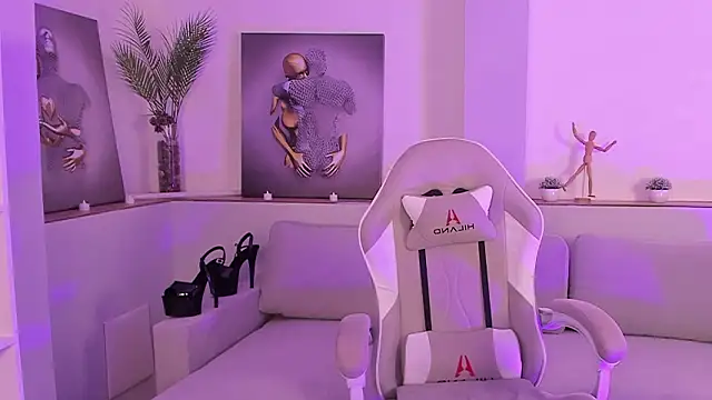 Madison_dolly webcam