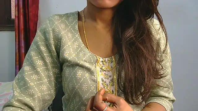 Aarti_misty71 webcam