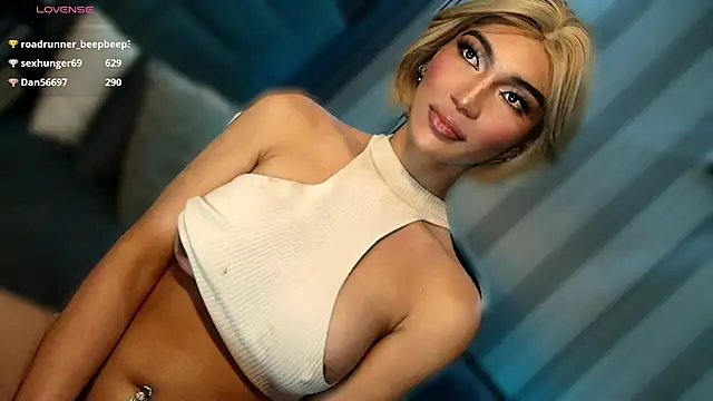 TsWomanofyourdesire_ webcam