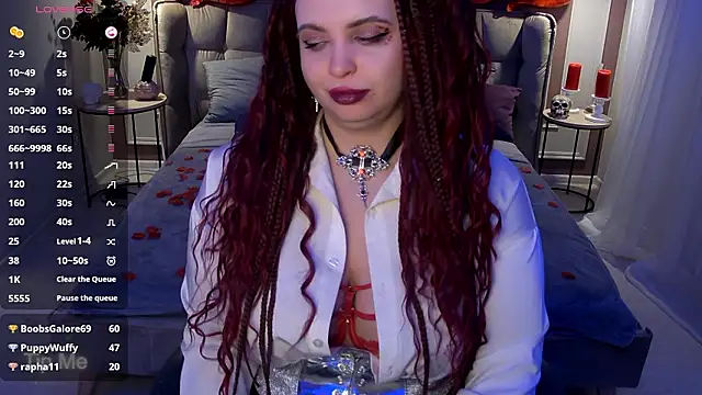 Miss_Maya_Mils webcam