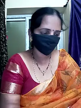 Mee_harini-telugupilla webcam