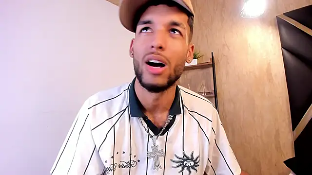 Thiagoferreti webcam